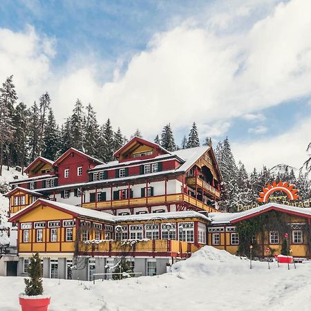 Parkhotel Sole Paradiso San Candido Exterior photo