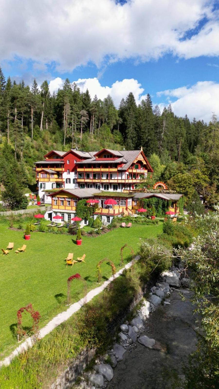 Parkhotel Sole Paradiso San Candido Exterior photo