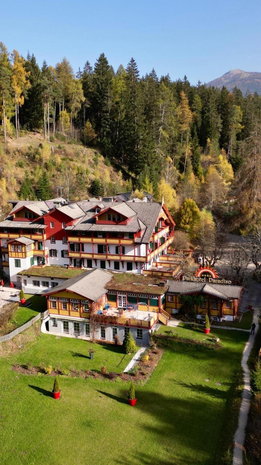 Parkhotel Sole Paradiso San Candido Exterior photo
